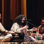 Abida Parveen ft. Nahid Siddiqi – Lyric Theatre, The Lowry, Salford (Manchester International Festival), 05/07/2019 1