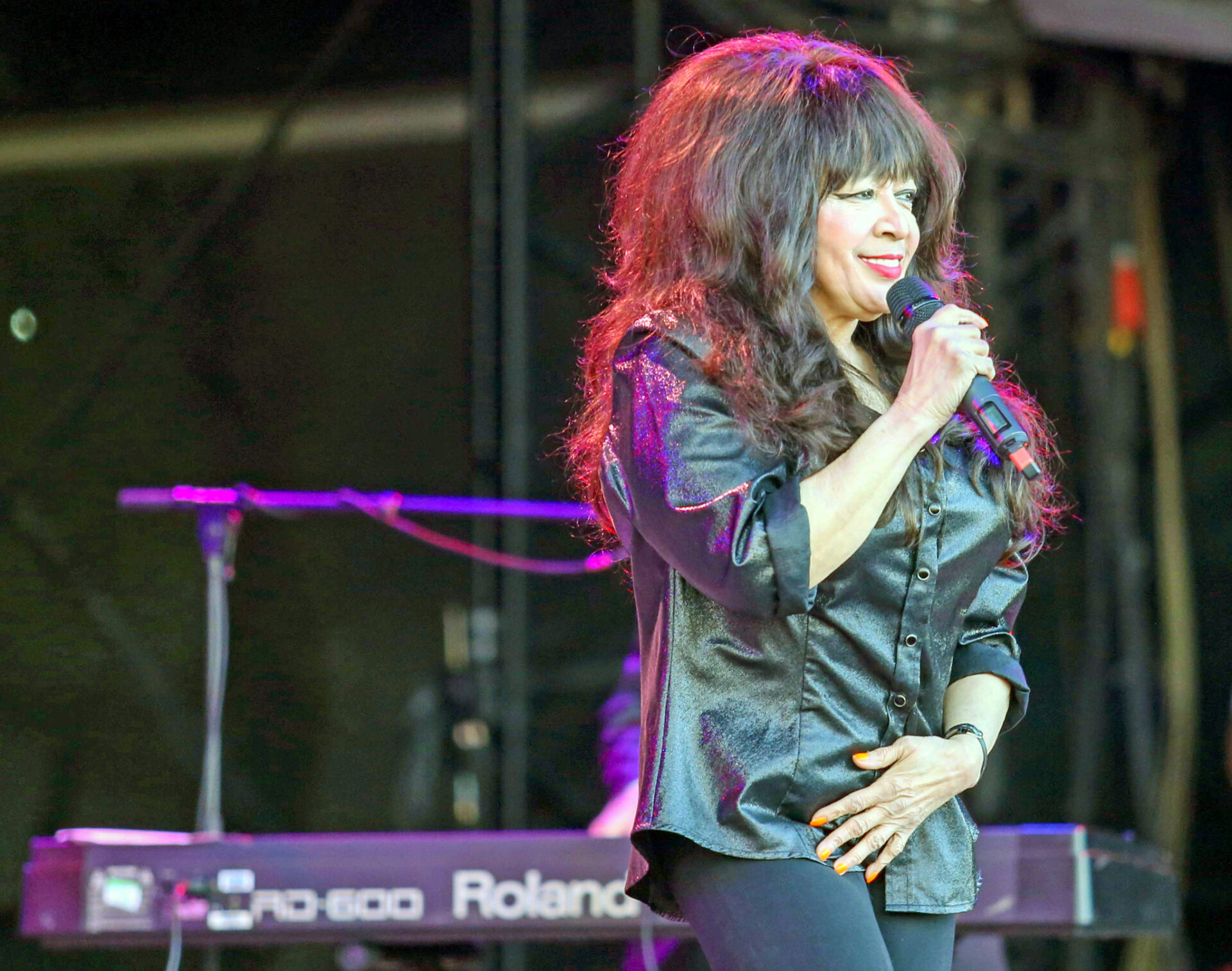 TRIBUTE: Ronnie Spector 1