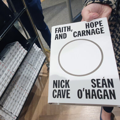 Faith, Hope and Carnage: Nick Cave & Seán O'Hagan book signing event – Waterstones, Leeds, 21/09/2022 1